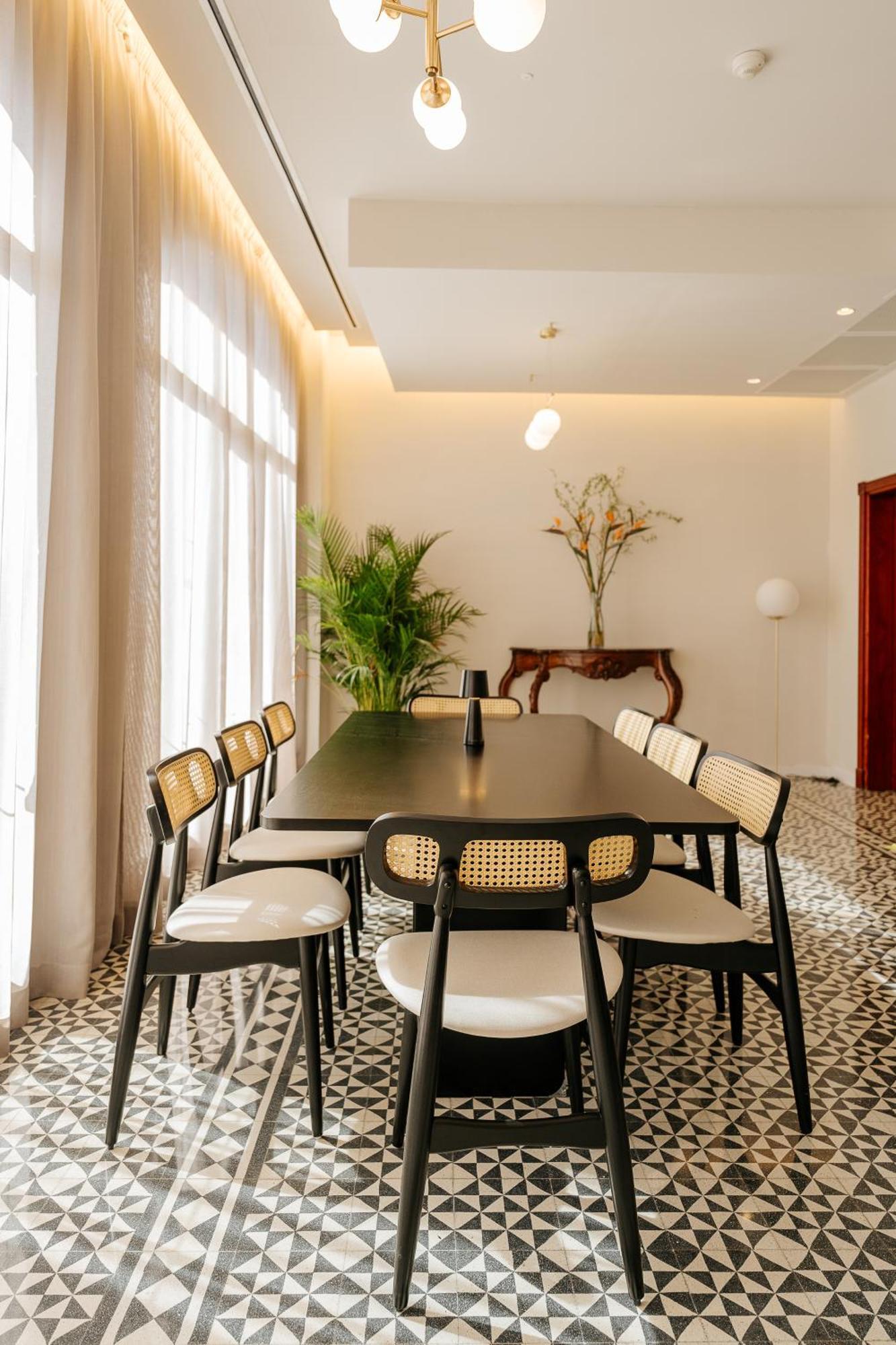 Hotel Reveron Plaza 로스크리스티아노스 외부 사진
